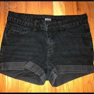 BDG Alexa Mid Rise Black Shorts